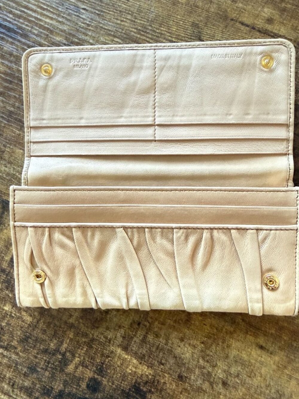 Prada Nappa Gaufre Continental Wallet 1M1132 Beige Gathered Leather Auth Card - Picture 3 of 12
